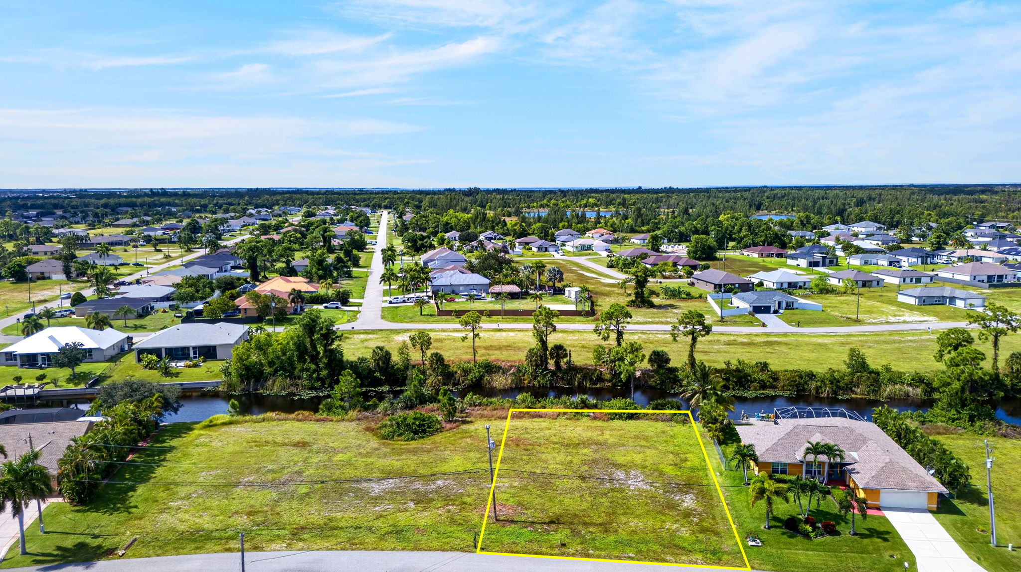 Aerial Front Exterior 2 - lot line