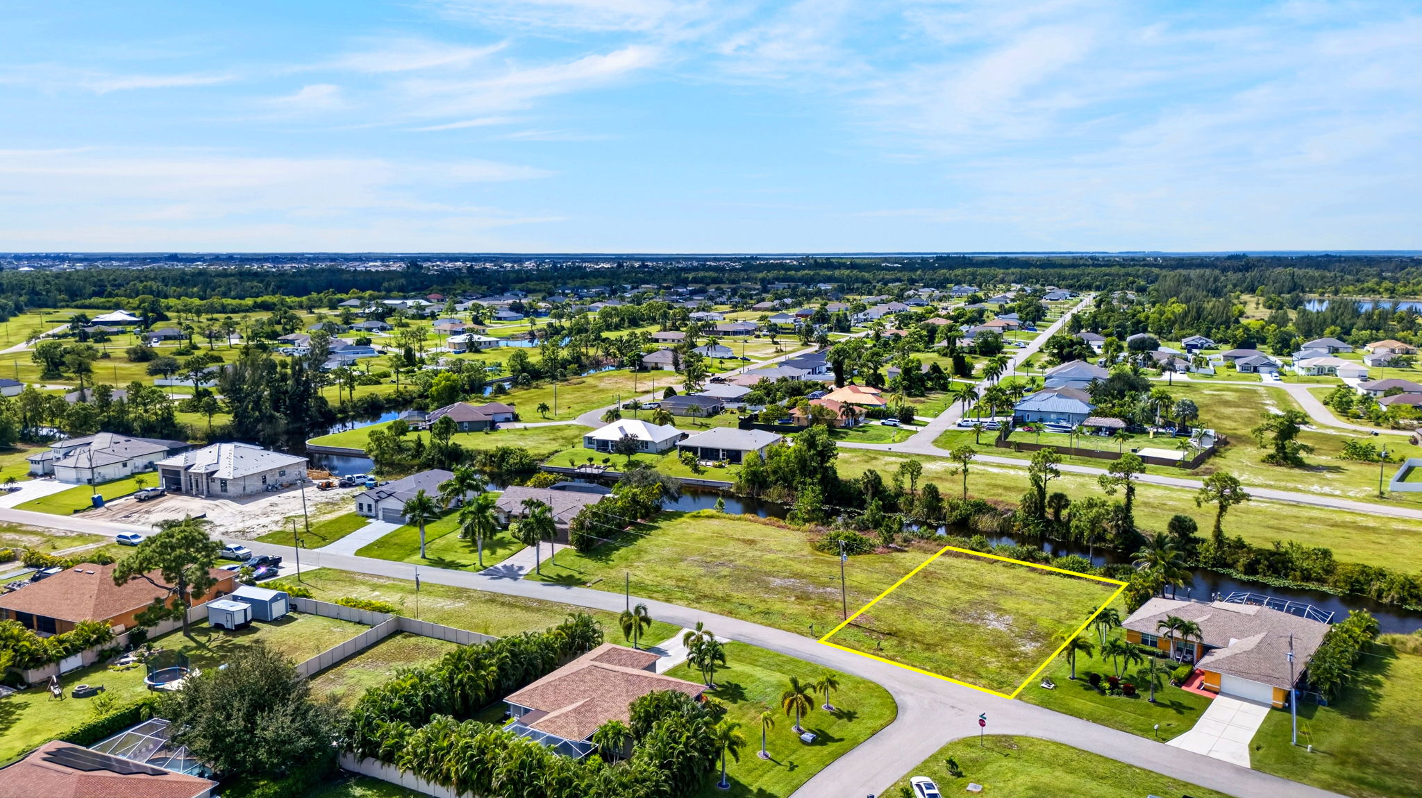 Aerial Front Exterior 5 - lot line