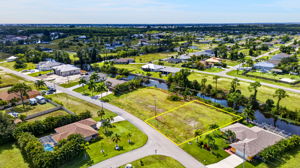 Aerial Front Exterior 4 - lot line