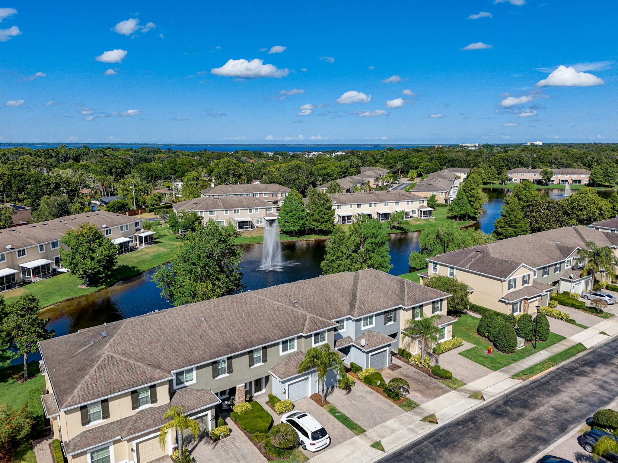 River Landing Dr-041
