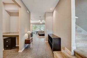 River Landing Dr-006