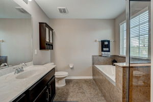 River Landing Dr-025