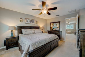 River Landing Dr-028