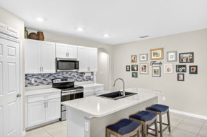 Breakfast Bar 2 of 2