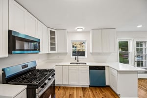 E 77th St-S2010-014.jpg