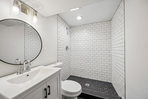 E 77th St-S2010-019.jpg