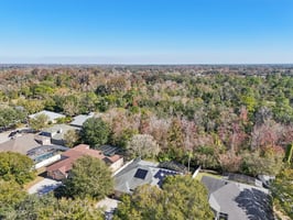 Aloma Oaks Dr-040.jpg