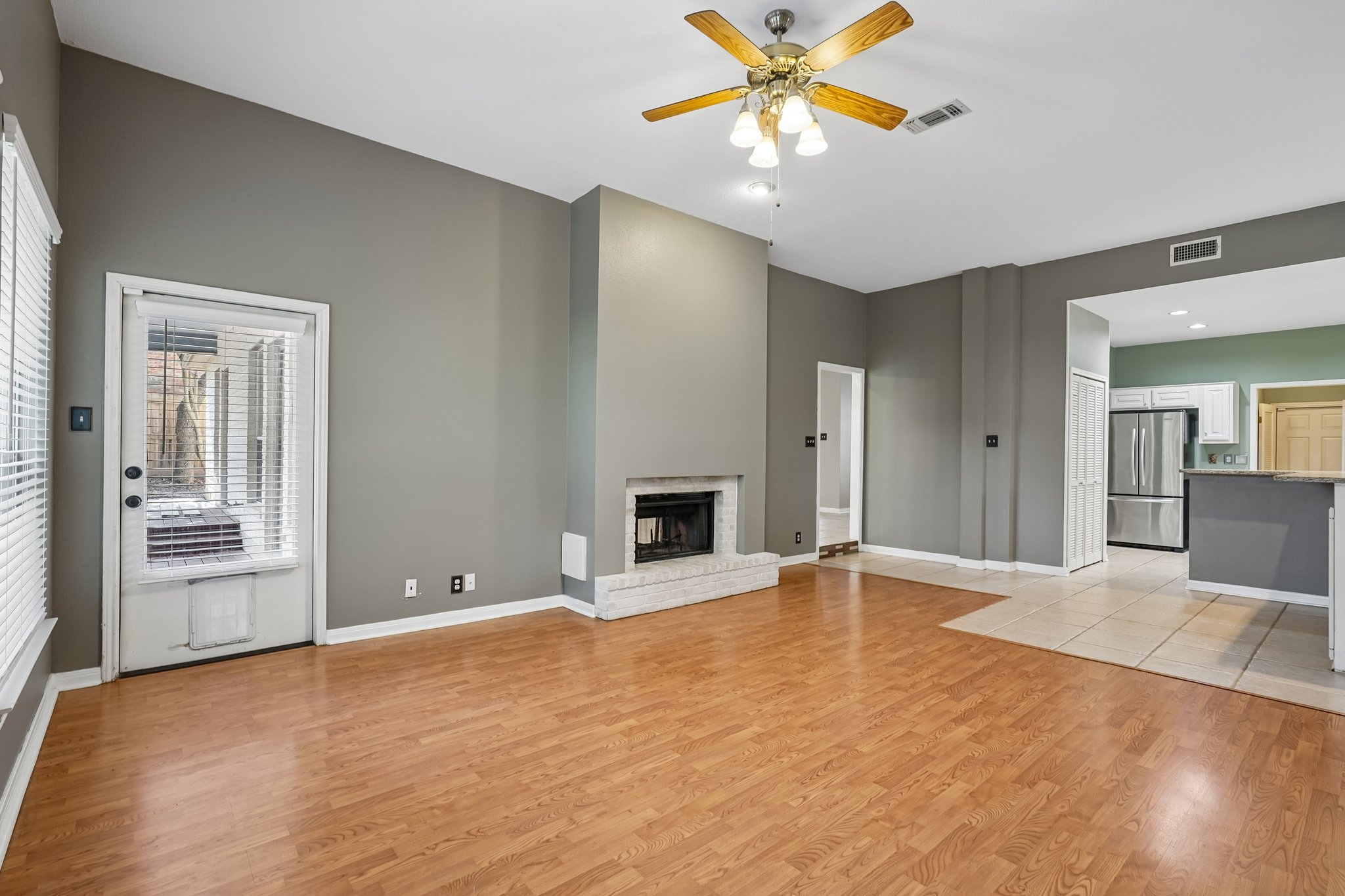 Inwood Briar-S2707-013.jpg