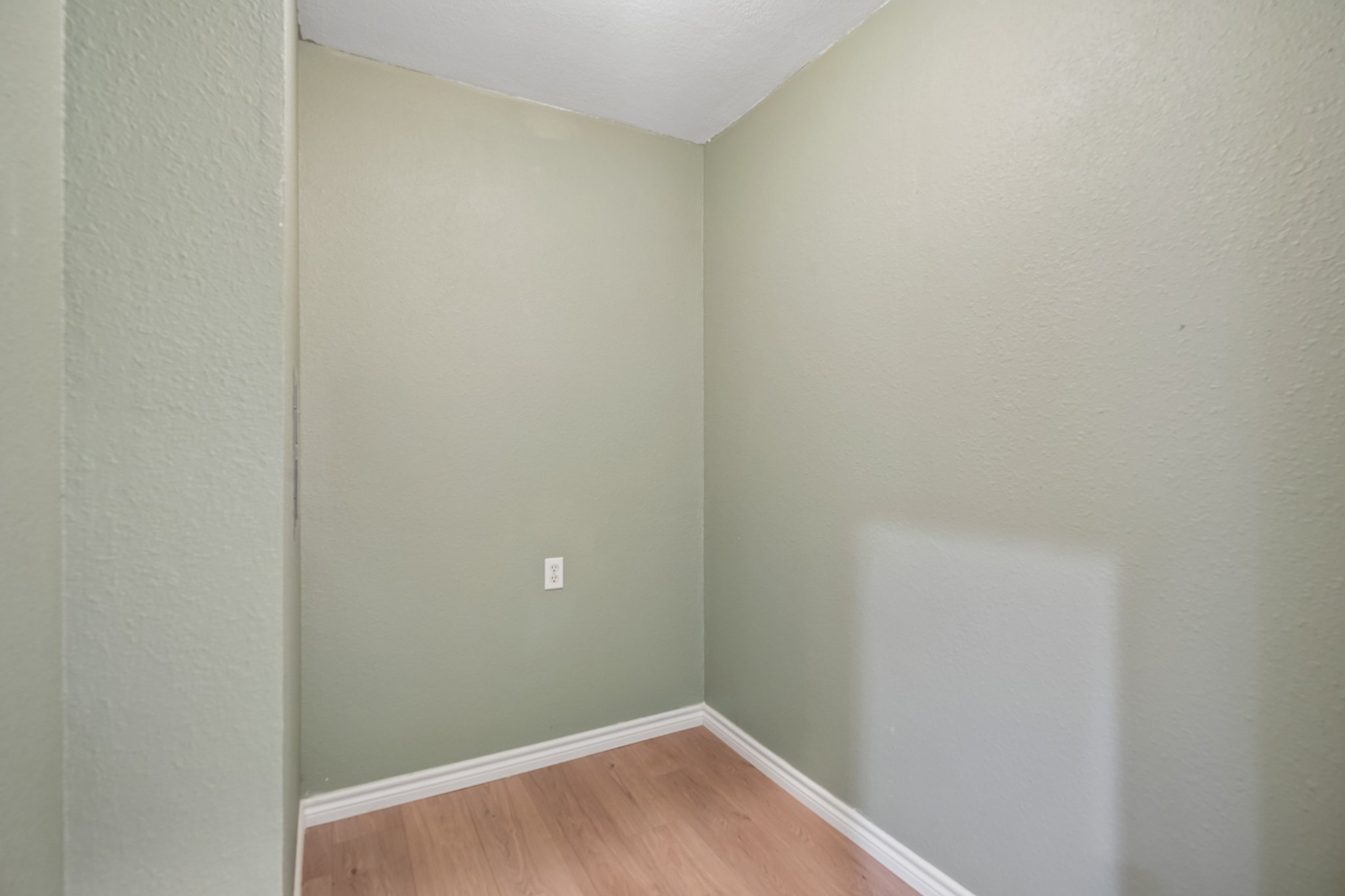 Inwood Briar-S2707-040.jpg