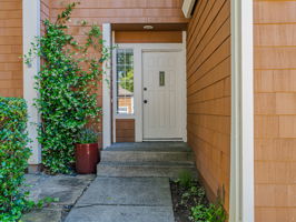 004_2647 Lago Oaks Dr_