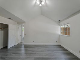 Vaulted Ceiling in Primary Bedroom