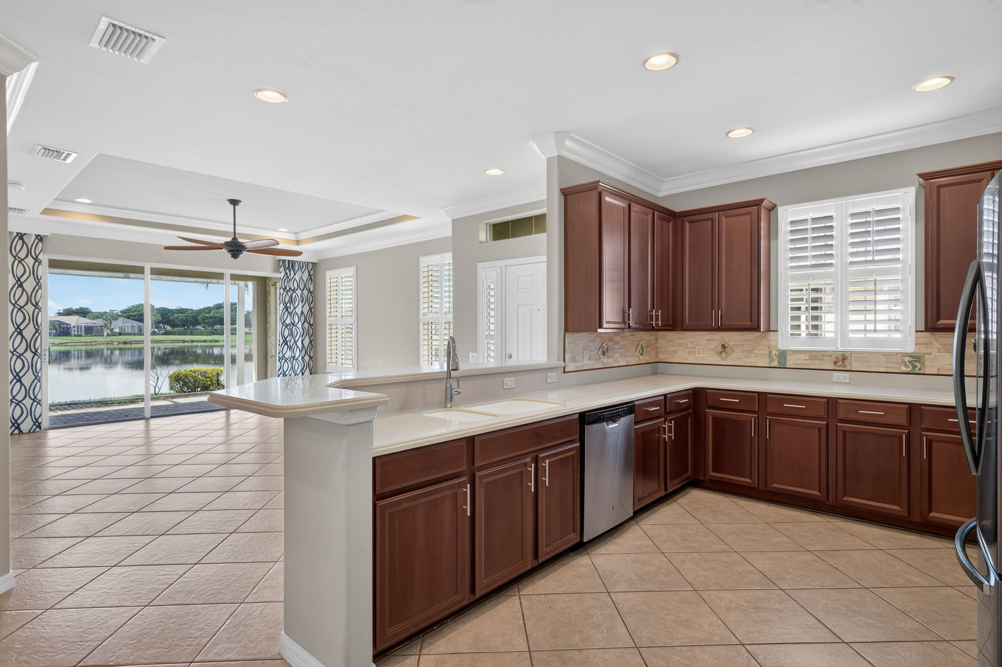 Kitchen 1 of 3