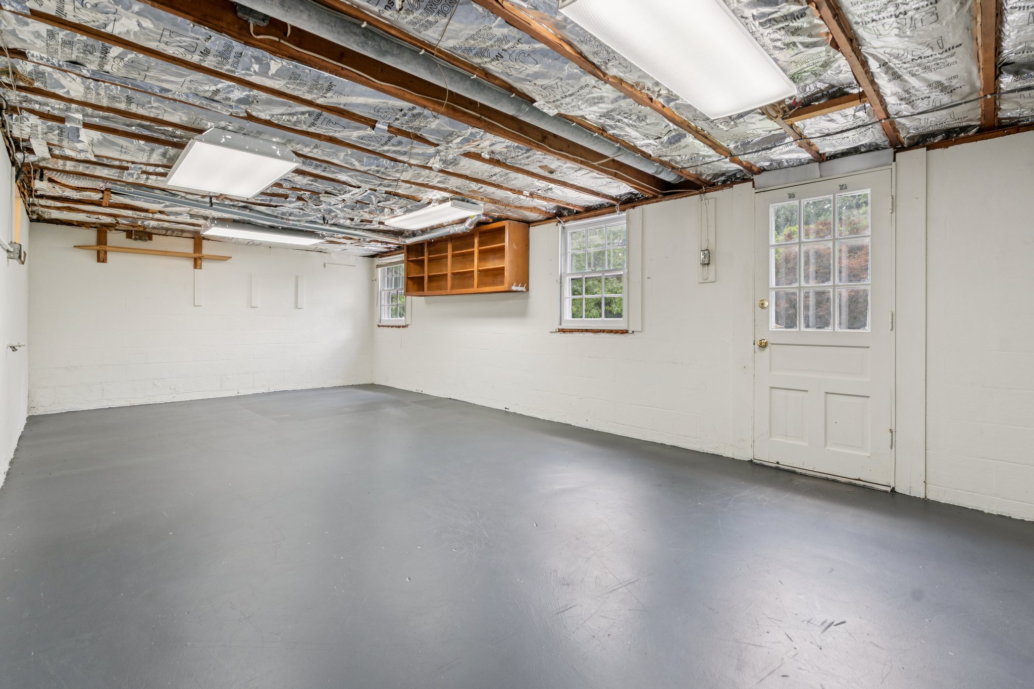 Walk Out Storage Room