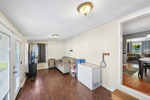 Nottingham Rd-S1706-017.jpg