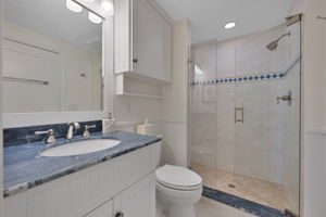 Guest Bath 2 / Powder