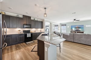 Kat Garnet Dr-012.jpg