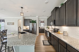 Kat Garnet Dr-014.jpg