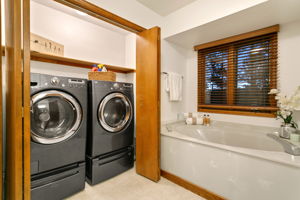 Upper Laundry