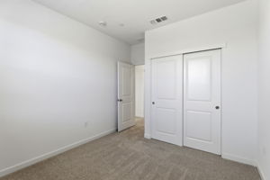 026_F8_2650 Briones Dr