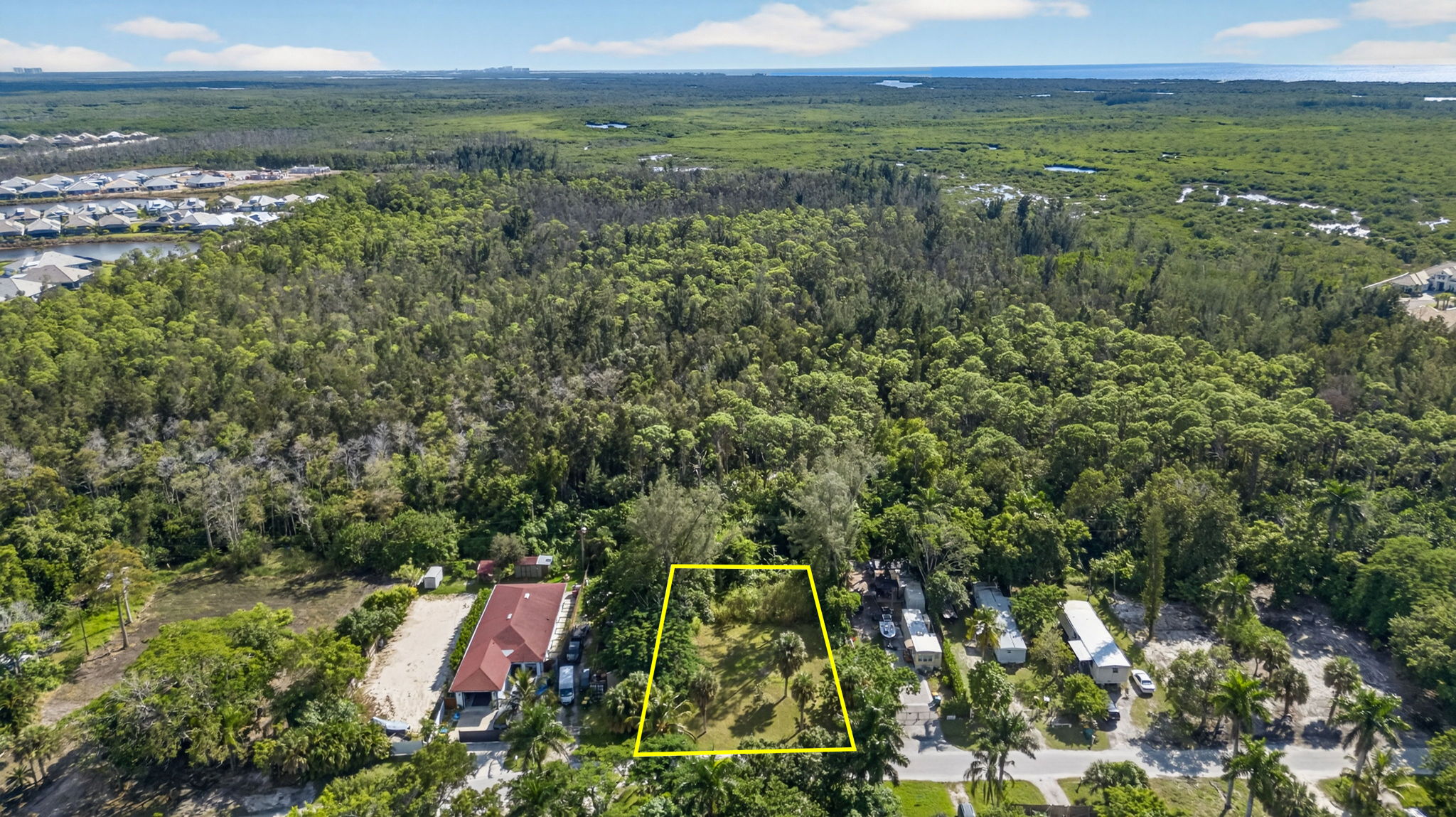 Aerial Front Exterior 4 - lot line