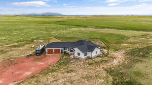  Photo 69