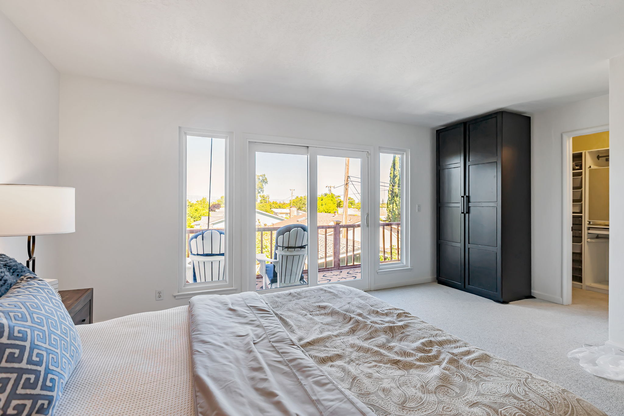035_ 2652 La Salle Way 