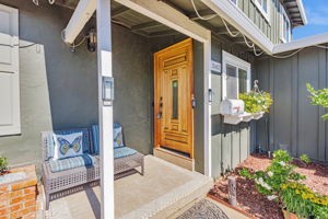 007_ 2652 La Salle Way 