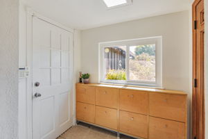 008_ 2652 La Salle Way 