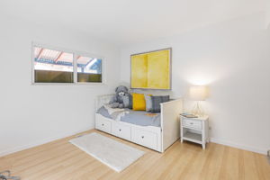 031_ 2652 La Salle Way 