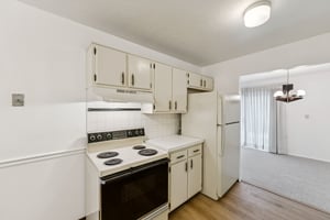 Sussex Dr-S1012-009.jpg