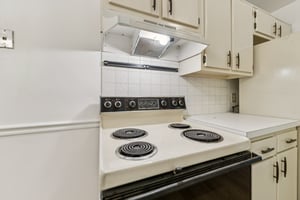 Sussex Dr-S1012-010.jpg