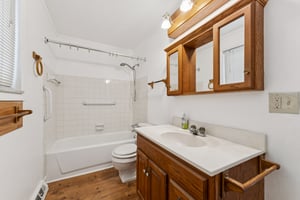 Sussex Dr-S1012-021.jpg