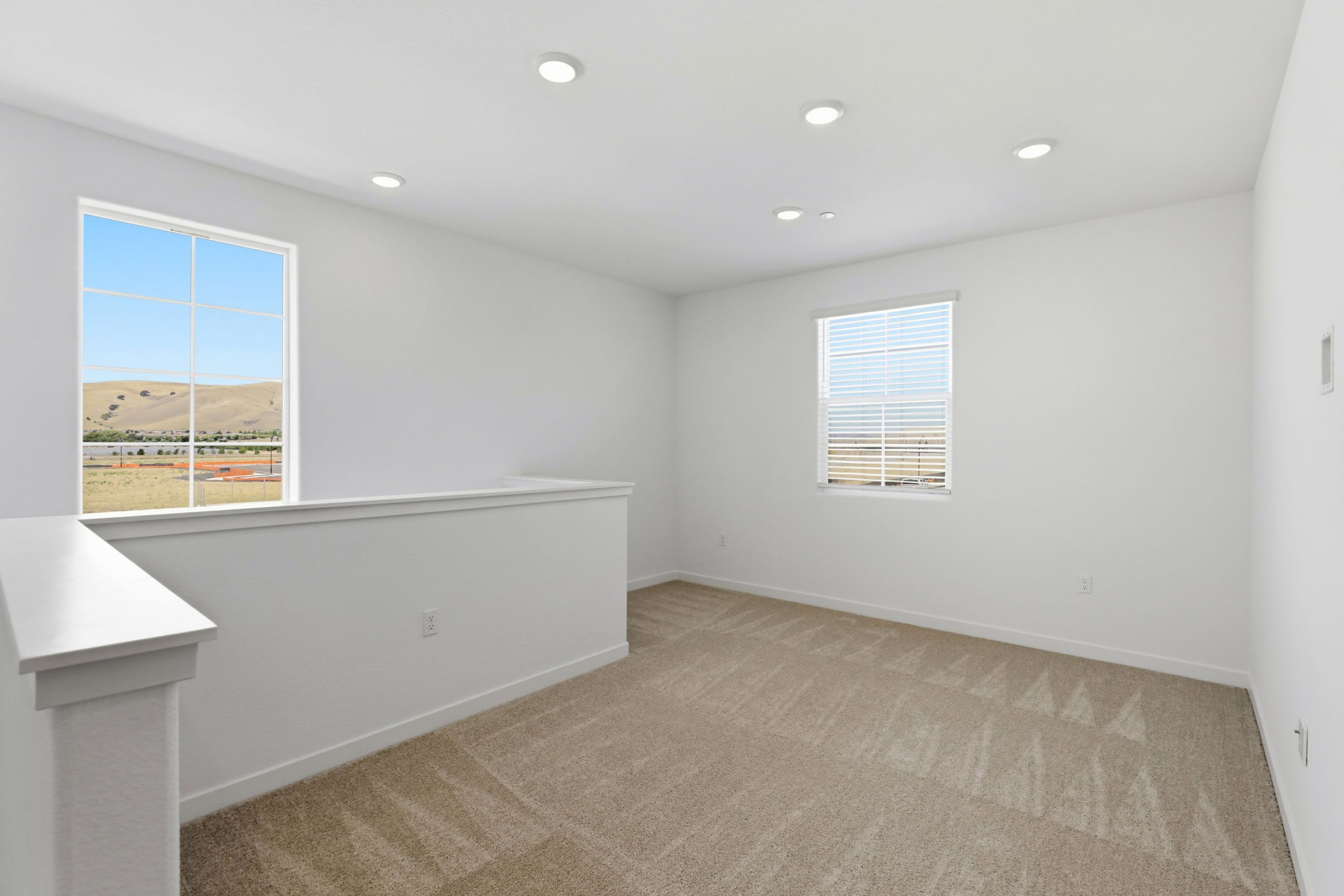016_F8_2653 Briones Dr