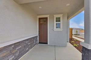 004_F8_2653 Briones Dr