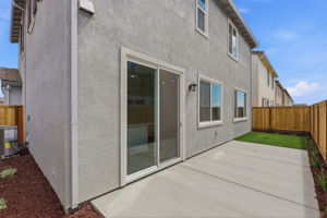 038_F8_2653 Briones Dr