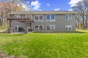  Photo 47