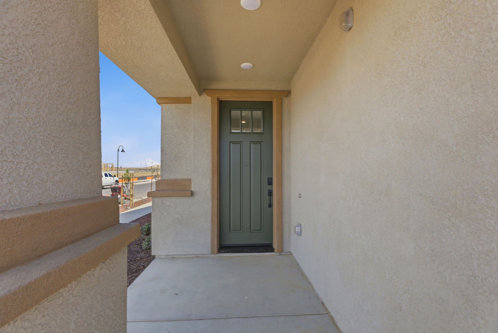 005_F8_2654 Briones Dr