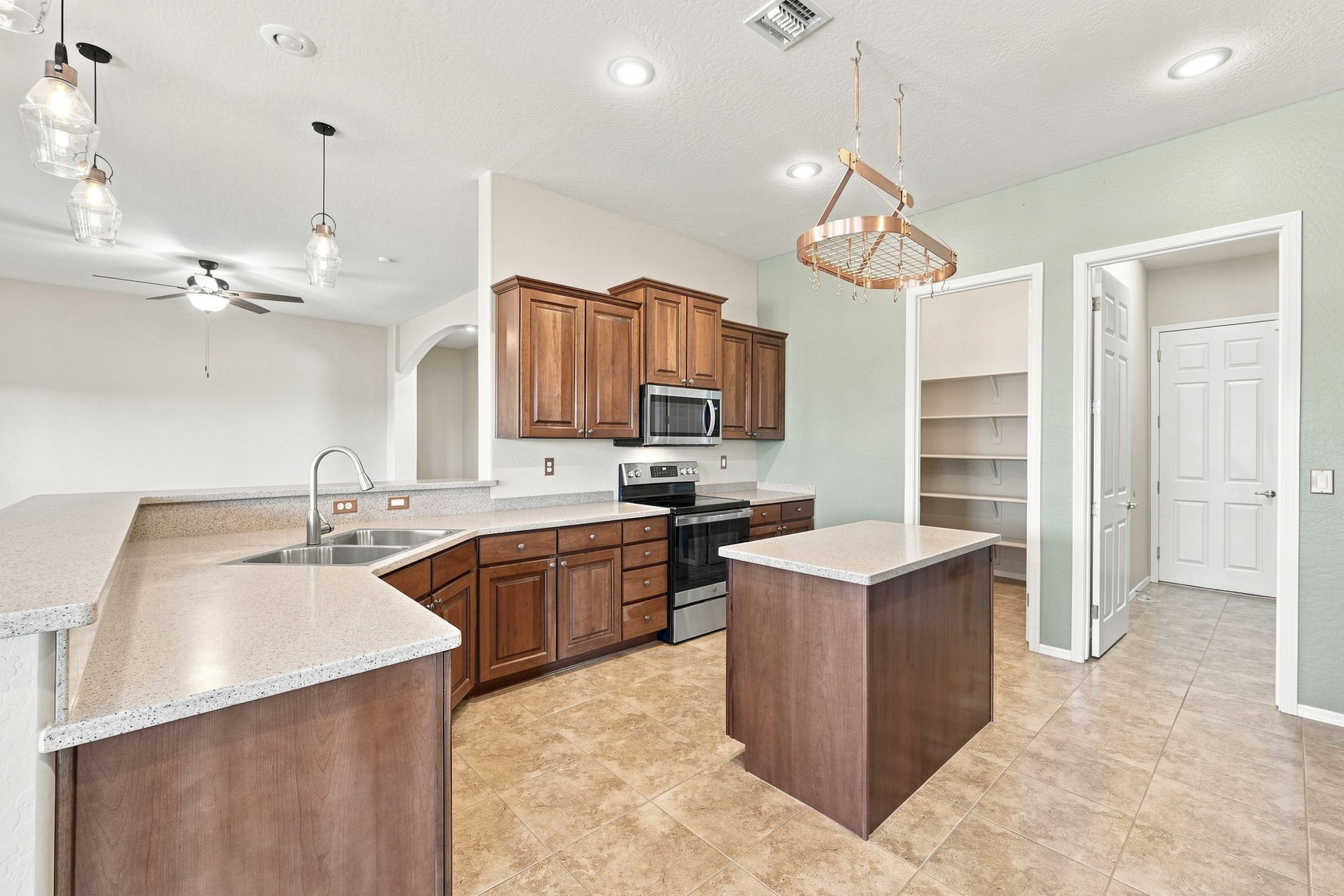 Kitchen 3