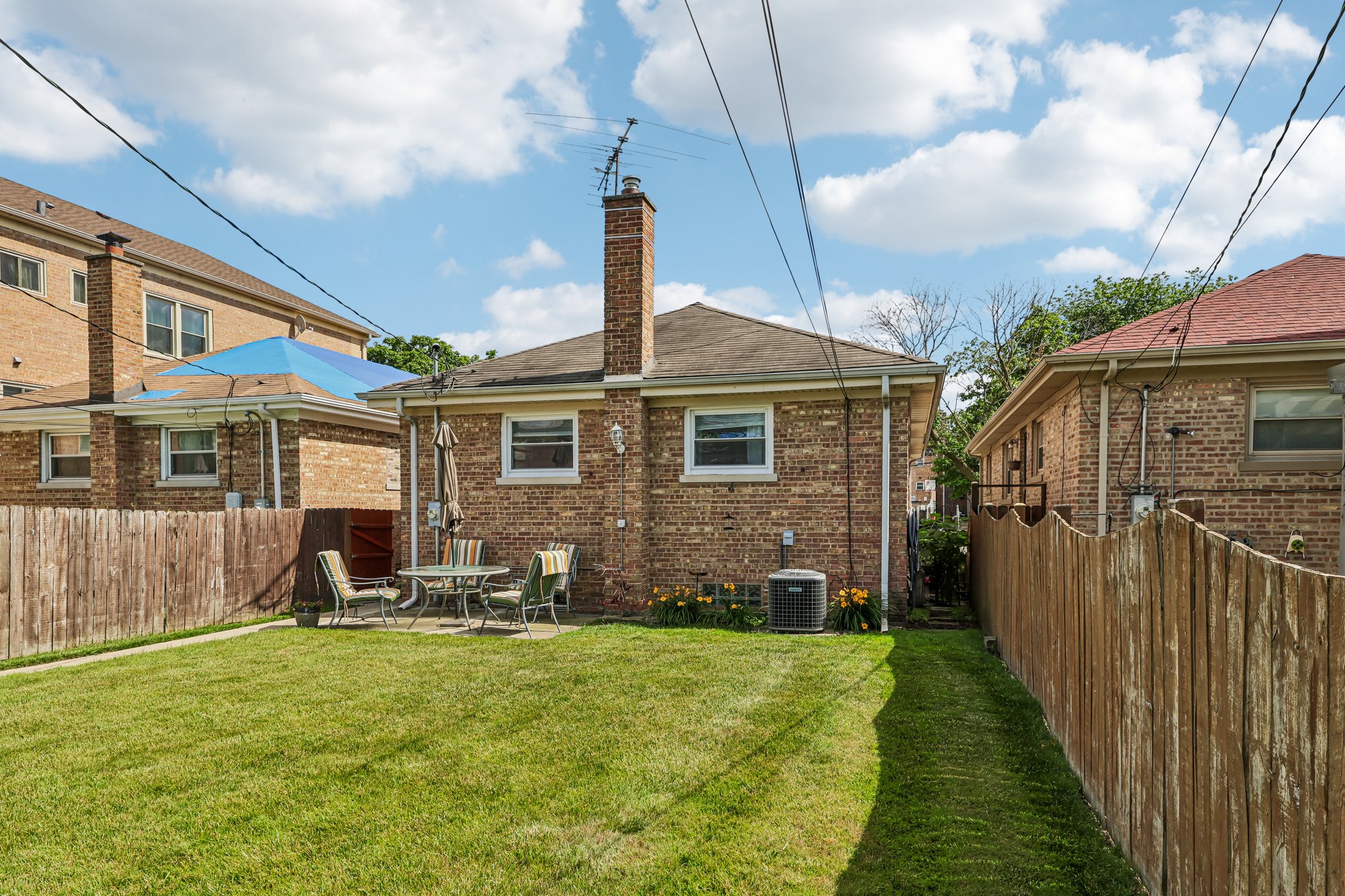 W Catalpa Ave-S1706-034.jpg