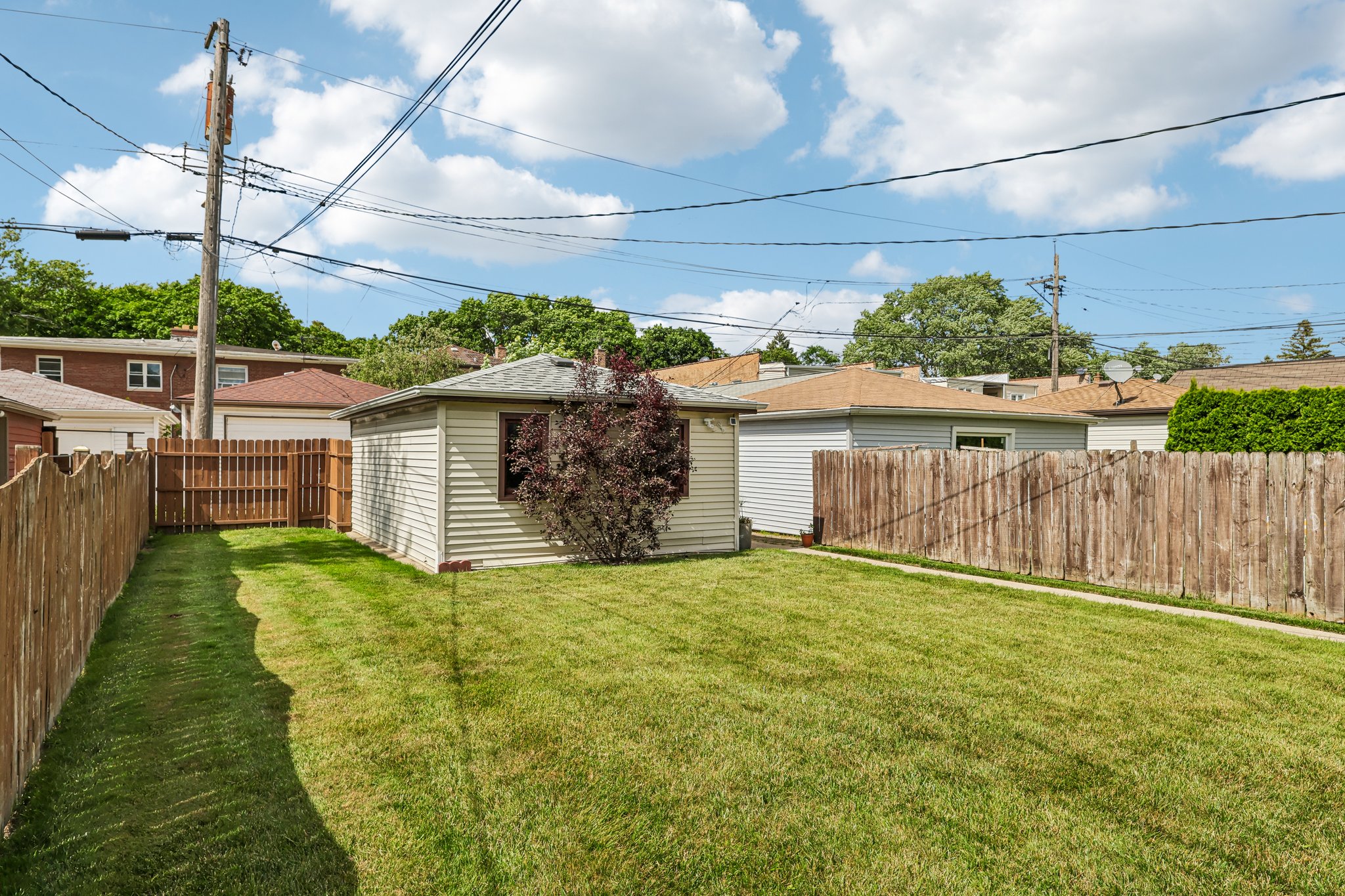 W Catalpa Ave-S1706-035.jpg
