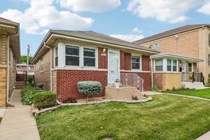 W Catalpa Ave-S1706-003.jpg
