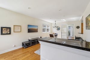 W Catalpa Ave-S1706-004.jpg