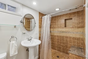 W Catalpa Ave-S1706-025.jpg