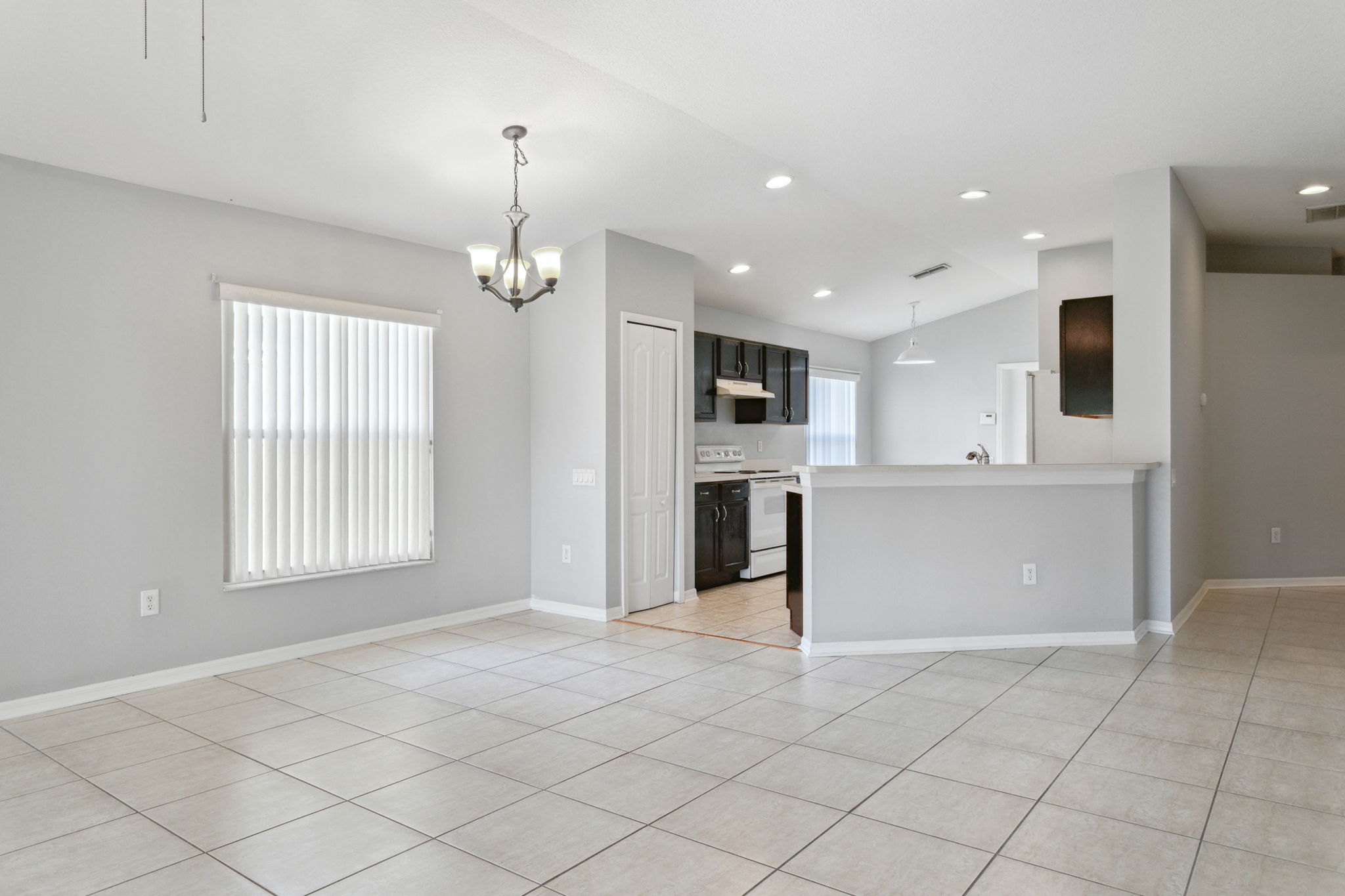 26542 Whirlaway Terrace, Zephyrhills, FL 33544 HDS Real Estate