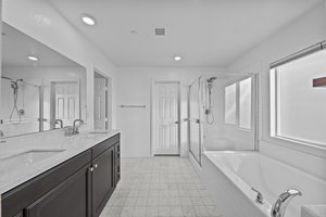  Photo 46