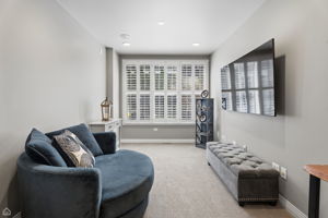 2657 N Hermitage Ave - Matt Liss_005