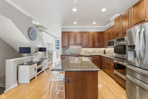 2657 N Hermitage Ave - Matt Liss_013