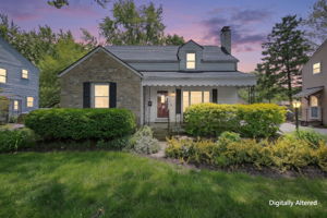  Photo 0