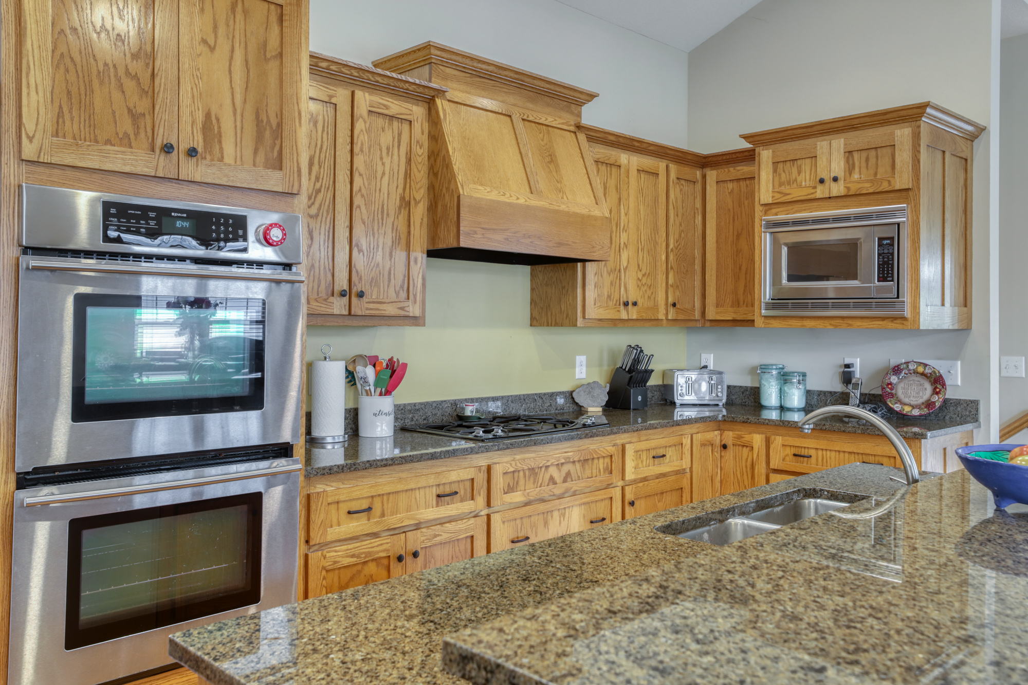 2658 Bartylla Ct, White Bear Lake, MN 55110, USA Photo 10