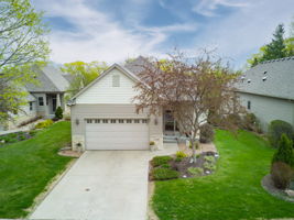2658 Bartylla Ct, White Bear Lake, MN 55110, USA Photo 1